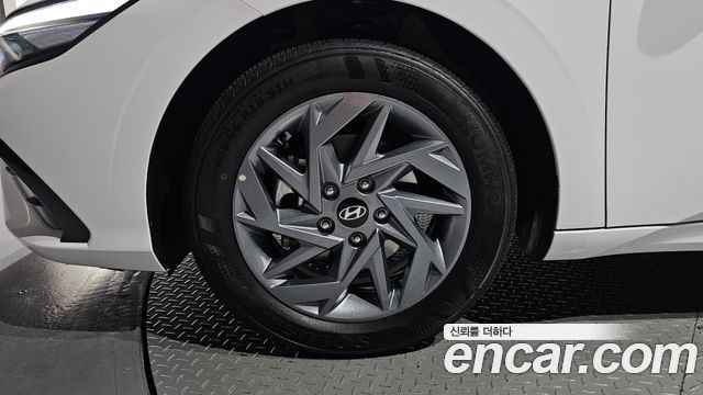 Hyundai AVANTE 2026 — photo 5