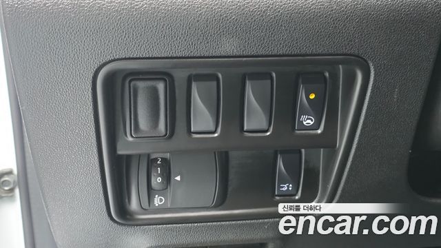 Renault Korea QM6 2023 — photo 20