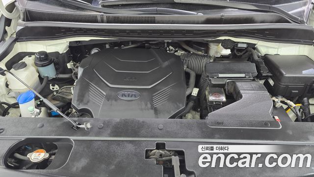 Kia Canival 2020 — photo 6