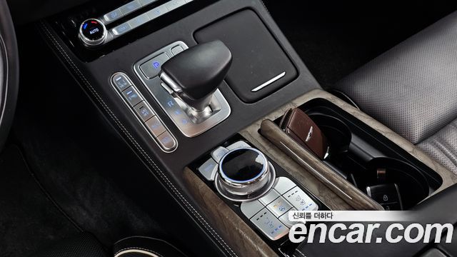 Genesis G90 2021 — photo 12