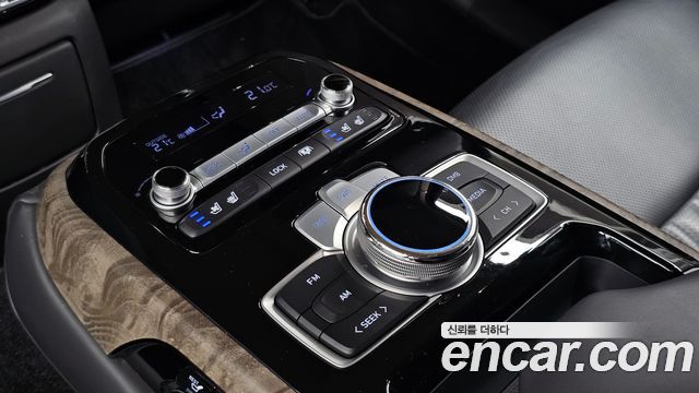 Genesis G90 2021 — photo 24