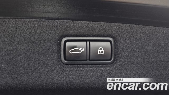 Genesis G90 2021 — photo 33