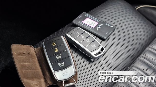 Genesis G90 2021 — photo 34