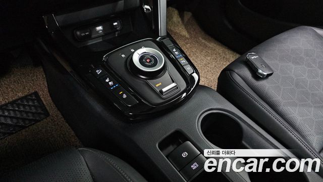 Kia Seltos 2024 — photo 9