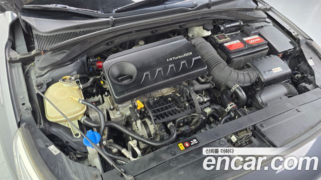 Hyundai i30 2018 — photo 6