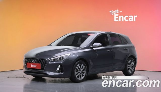 Hyundai i30 2018 — photo 1