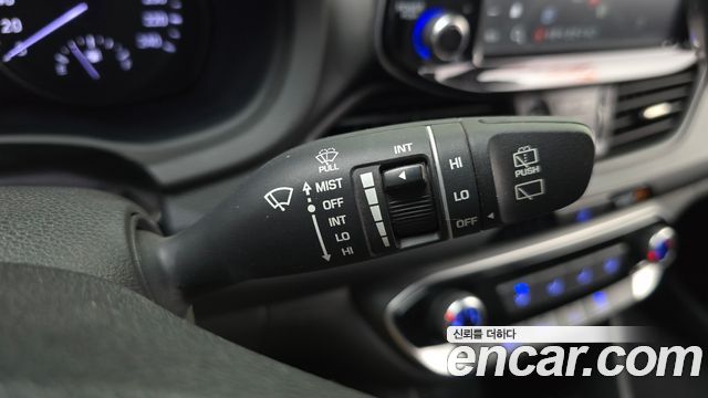 Hyundai i30 2018 — photo 28