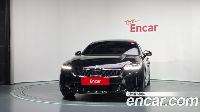 Kia Stinger 2018 — photo 3