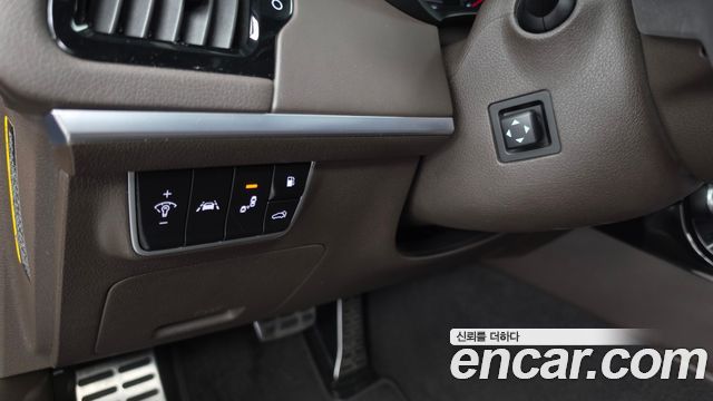 Kia Stinger 2018 — photo 16