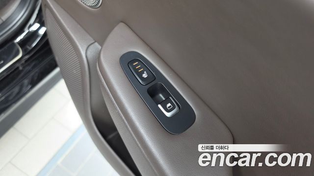 Kia Stinger 2018 — photo 19