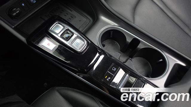 Hyundai Sonata 2020 — photo 12