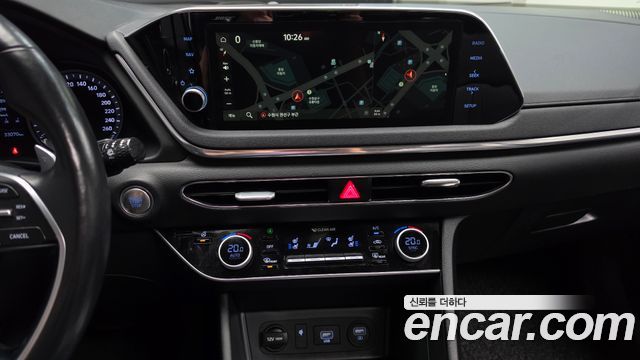 Hyundai Sonata 2020 — photo 19