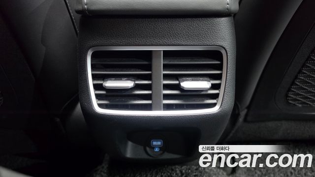 Hyundai Sonata 2020 — photo 28