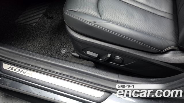 Hyundai Sonata 2020 — photo 32