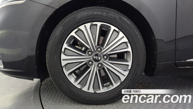 Kia K7 2019 — photo 5