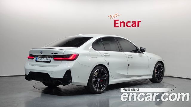 BMW 3-Series 2025 — photo 2
