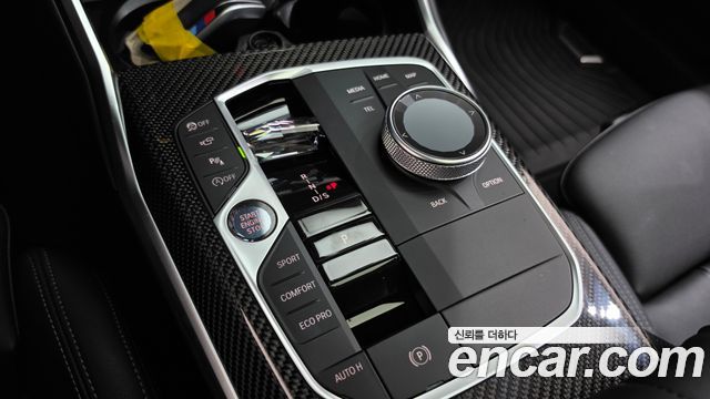 BMW 3-Series 2025 — photo 12