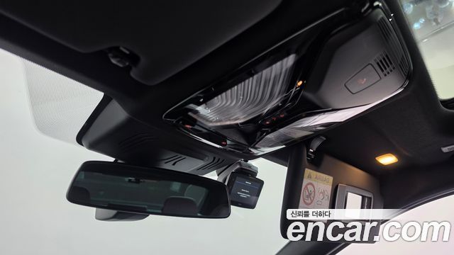 BMW 3-Series 2025 — photo 28
