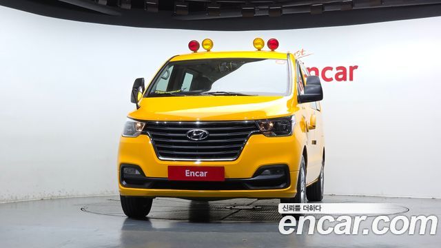 Hyundai Starex 2019 — photo 3