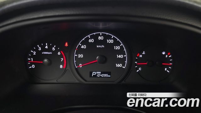 Hyundai Starex 2019 — photo 11
