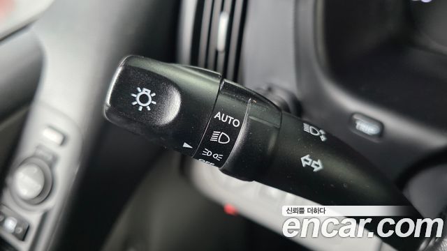 Hyundai Starex 2019 — photo 23