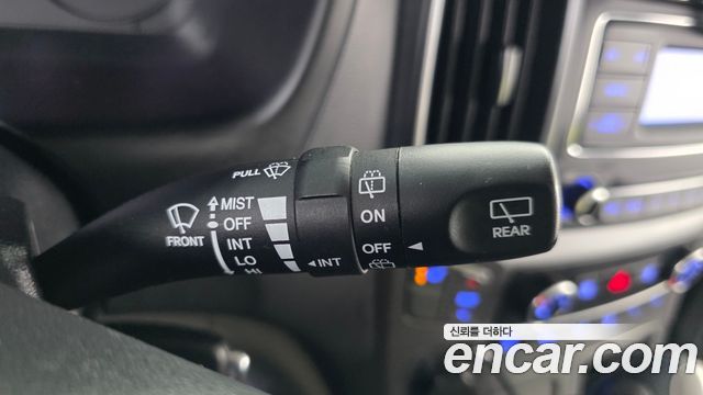 Hyundai Starex 2019 — photo 29