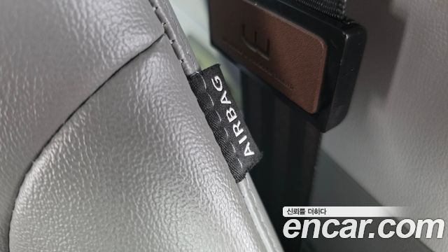 Hyundai Starex 2019 — photo 30