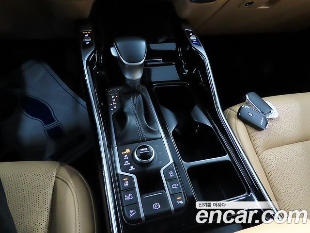 Kia Sorento 2023 — photo 13