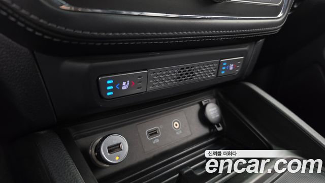 KG Mobility Rexton 2019 — photo 28