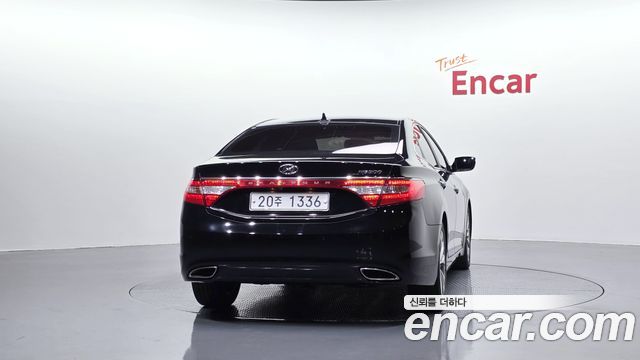 Hyundai Grandeur 2012 — photo 4