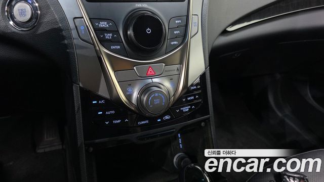 Hyundai Grandeur 2012 — photo 22