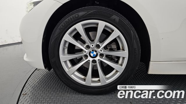 BMW 3-Series 2016 — photo 5