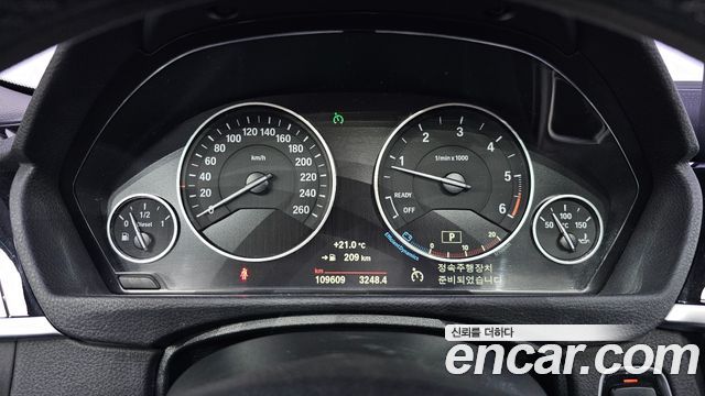 BMW 3-Series 2016 — photo 8