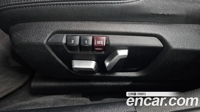 BMW 3-Series 2016 — photo 18