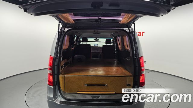 Hyundai Starex 2018 — photo 20