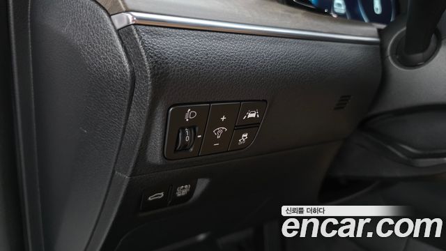 Kia K5 2022 — photo 20