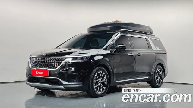 Kia Canival 2021 — photo 1