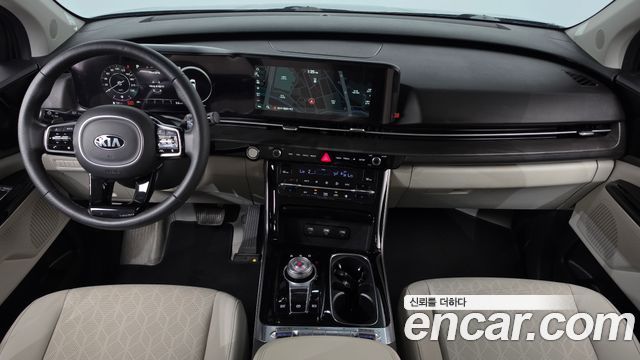 Kia Canival 2021 — photo 7