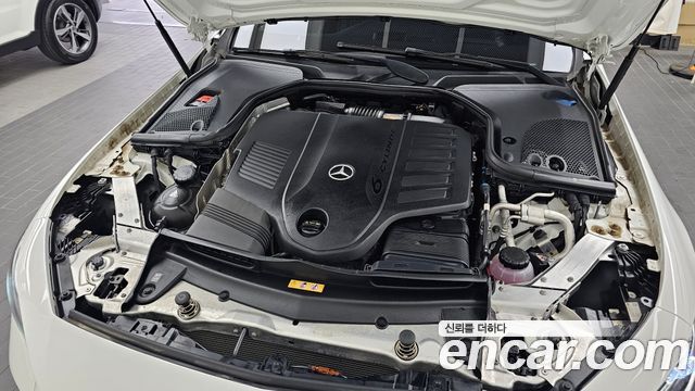 Mercedes-Benz CLS-Class 2021 — photo 6