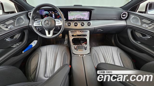 Mercedes-Benz CLS-Class 2021 — photo 10