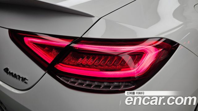 Mercedes-Benz CLS-Class 2021 — photo 9