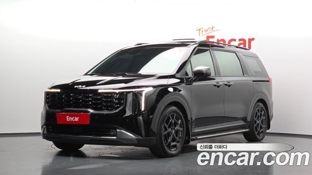 Kia Canival 2025 — photo 1