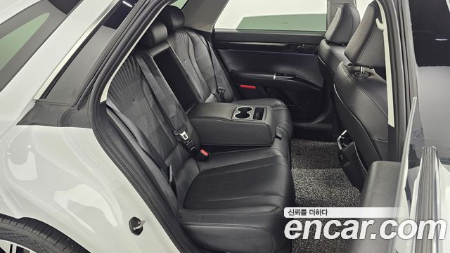 Hyundai Grandeur 2023 — photo 17