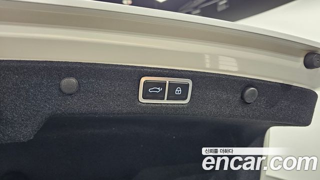 Hyundai Grandeur 2023 — photo 26