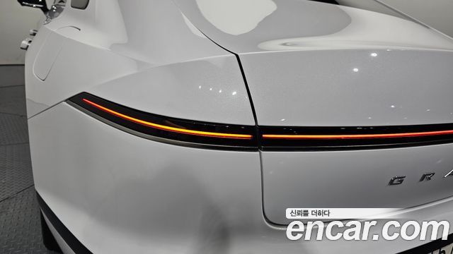 Hyundai Grandeur 2023 — photo 9