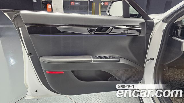 Hyundai Grandeur 2023 — photo 14