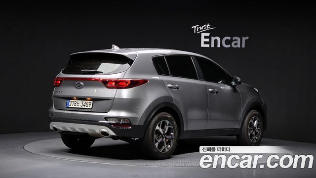 Kia Sportage 2022 — photo 2