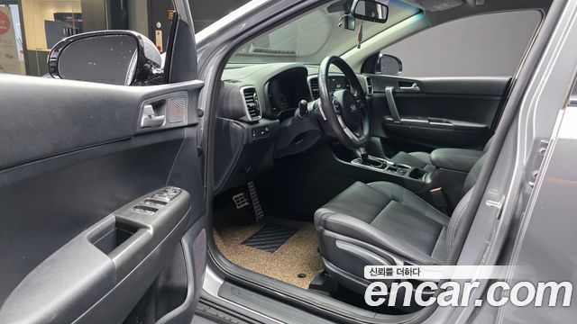Kia Sportage 2022 — photo 13
