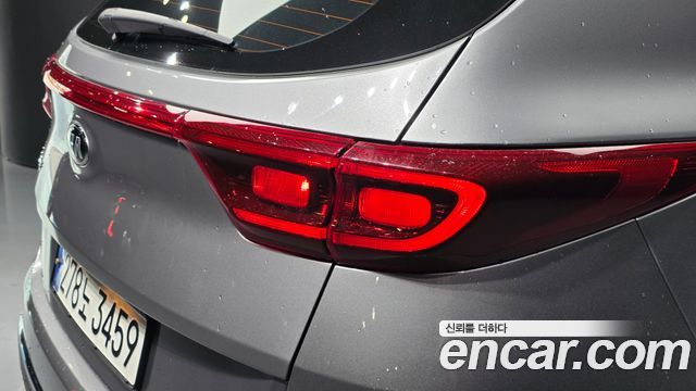 Kia Sportage 2022 — photo 9