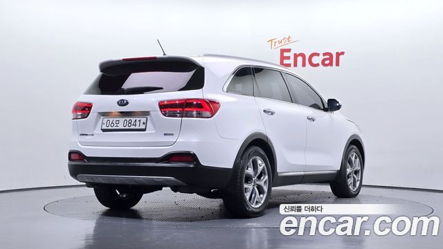 Kia Sorento 2016 — photo 2